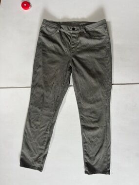 Uniqlo Summer 7/8 stretchy pants